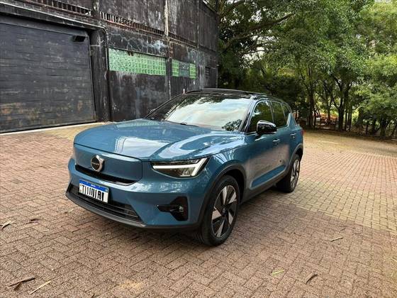VOLVO XC40 P6 RECHARGE ELECTRIC PLUS VOLVO XC40 P6 RECHARGE ELECTRIC PLUS